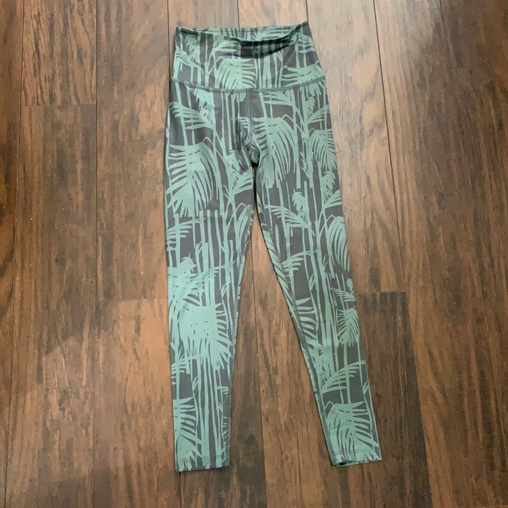 Beyond yoga legging